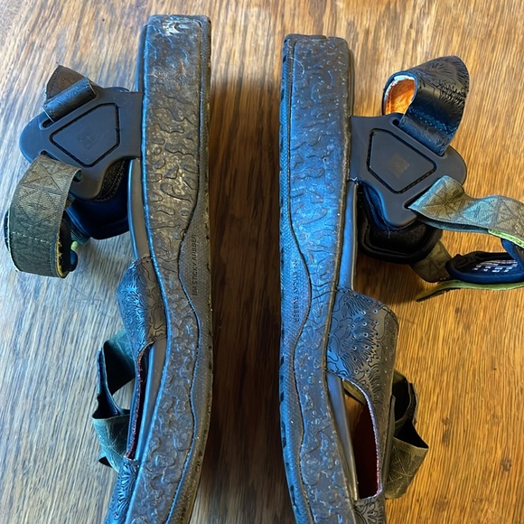 Nike Air Deshütz - Sig Zane - Picture 7 of 16